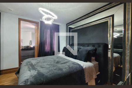 Apartamento à venda com 385m², 4 quartos e 4 vagasSuíte 3