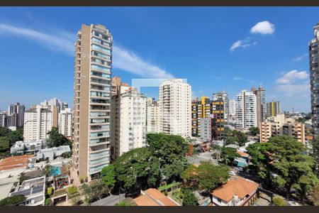 Apartamento à venda com 385m², 4 quartos e 4 vagasVista