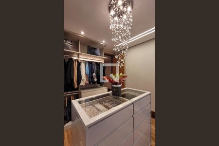 Apartamento à venda com 385m², 4 quartos e 4 vagasCloset