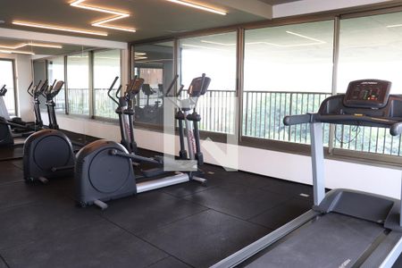 Studio à venda com 34m², 1 quarto e 1 vaga Studio à venda com 34m², 1 quarto e 1 vagaÁrea comum - Academia