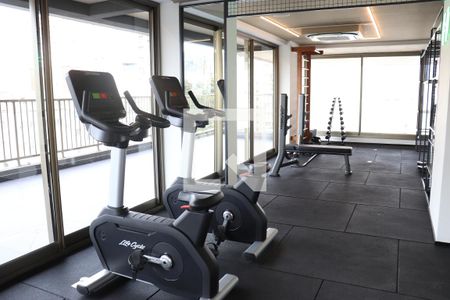 Studio à venda com 34m², 1 quarto e 1 vaga Studio à venda com 34m², 1 quarto e 1 vagaÁrea comum - Academia