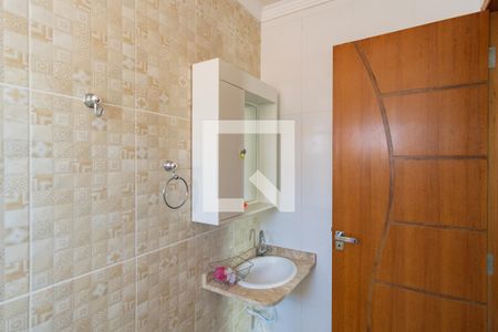 Casa à venda com 170m², 3 quartos e 4 vagasBanheiro da Suíte 2