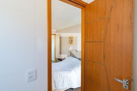 Casa à venda com 170m², 3 quartos e 4 vagasBanheiro da Suíte 1