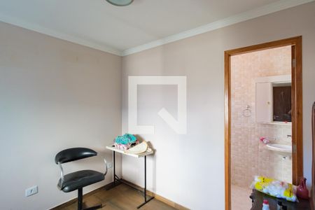 Casa à venda com 170m², 3 quartos e 4 vagasSuíte 2