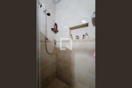 Apartamento à venda com 68m², 2 quartos e 1 vaga Apartamento à venda com 68m², 2 quartos e 1 vagaBanheiro social - box