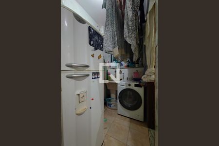 Apartamento à venda com 68m², 2 quartos e 1 vaga Apartamento à venda com 68m², 2 quartos e 1 vagaÁrea de serviço