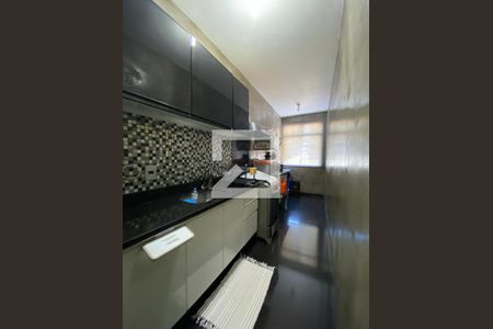 Apartamento à venda com 62m², 2 quartos e 1 vaga Apartamento à venda com 62m², 2 quartos e 1 vagaCozinha