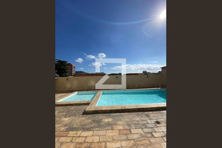 Apartamento à venda com 62m², 2 quartos e 1 vaga Apartamento à venda com 62m², 2 quartos e 1 vagaÁrea comum - Piscina