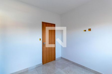 Casa à venda com 117m², 2 quartos e 2 vagas Casa à venda com 117m², 2 quartos e 2 vagasQuarto Suíte 1