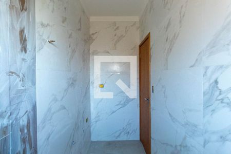 Casa à venda com 117m², 2 quartos e 2 vagas Casa à venda com 117m², 2 quartos e 2 vagasBanheiro da Suíte 1