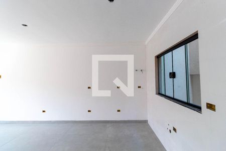 Casa à venda com 117m², 2 quartos e 2 vagas Casa à venda com 117m², 2 quartos e 2 vagasCozinha