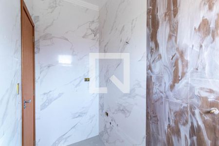 Casa à venda com 117m², 2 quartos e 2 vagas Casa à venda com 117m², 2 quartos e 2 vagasBanheiro da Suíte 2