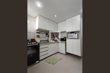 Apartamento à venda com 74m², 3 quartos e sem vaga Apartamento à venda com 74m², 3 quartos e sem vagaCozinha