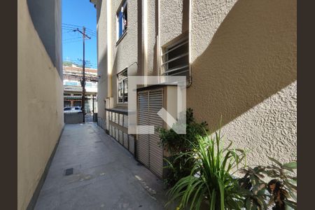 Apartamento à venda com 74m², 3 quartos e sem vaga Apartamento à venda com 74m², 3 quartos e sem vagaFachada e portaria