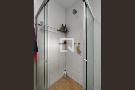 Apartamento à venda com 74m², 3 quartos e sem vaga Apartamento à venda com 74m², 3 quartos e sem vagaBanheiro Corredor