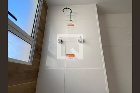 Apartamento à venda com 48m², 2 quartos e 1 vaga Apartamento à venda com 48m², 2 quartos e 1 vagaBanheiro