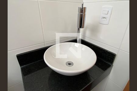Apartamento à venda com 48m², 2 quartos e 1 vaga Apartamento à venda com 48m², 2 quartos e 1 vagaBanheiro - torneira