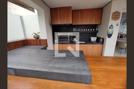 Apartamento à venda com 140m², 3 quartos e 3 vagas Apartamento à venda com 140m², 3 quartos e 3 vagaspiscina / churrasqueira