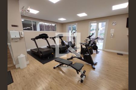 Apartamento à venda com 140m², 3 quartos e 3 vagas Apartamento à venda com 140m², 3 quartos e 3 vagasAcademia