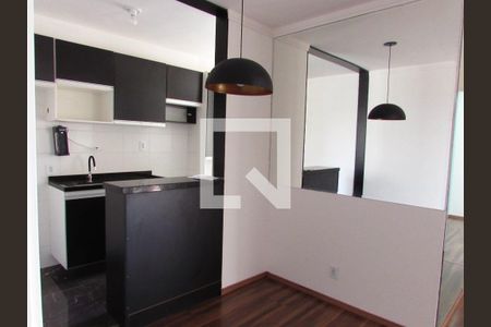 Sala de apartamento para alugar com 2 quartos, 51m² em Jardim Monte Alegre, Taboão da Serra