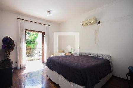 Casa à venda com 600m², 4 quartos e 6 vagasSuíte 2
