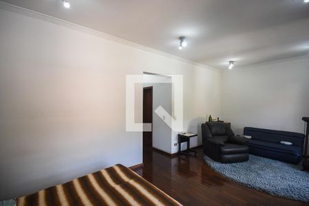 Casa à venda com 600m², 4 quartos e 6 vagasSuíte 4