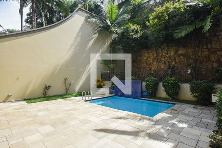 Casa à venda com 600m², 4 quartos e 6 vagasPiscina