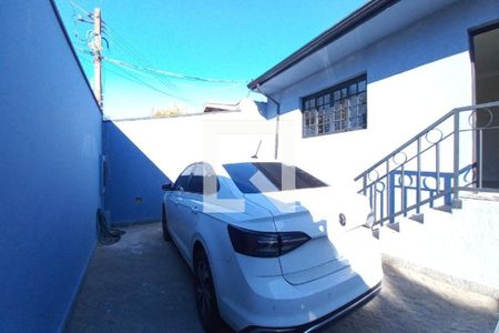 Casa à venda com 115m², 2 quartos e 3 vagas Casa à venda com 115m², 2 quartos e 3 vagasGaragem