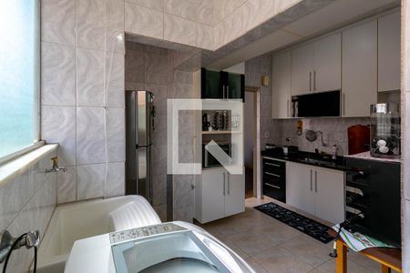 Apartamento à venda com 94m², 3 quartos e 1 vagaÁrea de Serviço