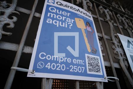 Casa à venda com 180m², 4 quartos e 1 vaga Casa à venda com 180m², 4 quartos e 1 vagaPlaquinha