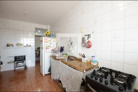 Apartamento à venda com 120m², 3 quartos e 2 vagasCozinha