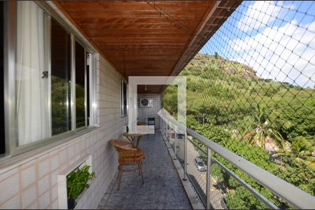 Apartamento à venda com 120m², 3 quartos e 2 vagasVaranda da Quarto 1 Suite