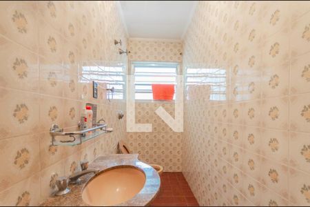 Casa à venda com 404m², 5 quartos e 3 vagas Casa à venda com 404m², 5 quartos e 3 vagasLavabo