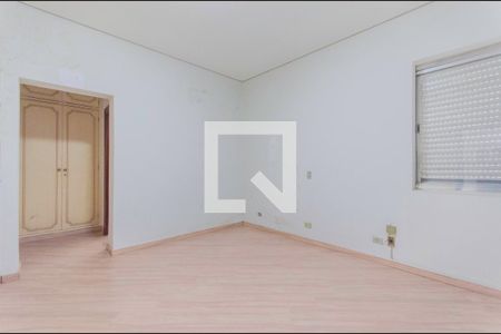 Casa à venda com 404m², 5 quartos e 3 vagas Casa à venda com 404m², 5 quartos e 3 vagasSuíte