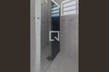 Casa à venda com 404m², 5 quartos e 3 vagas Casa à venda com 404m², 5 quartos e 3 vagasBanheiro 1