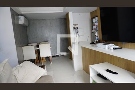 Sala de apartamento para alugar com 3 quartos, 70m² em Anil, Rio de Janeiro