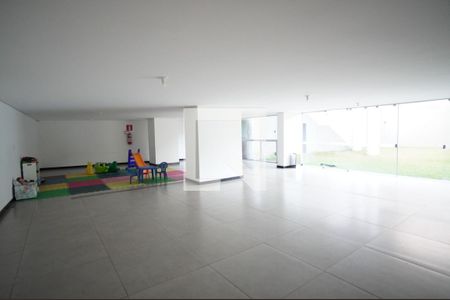 Apartamento à venda com 160m², 3 quartos e 2 vagas Apartamento à venda com 160m², 3 quartos e 2 vagasÁrea comum - Salão de festas