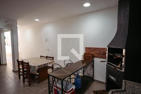 Casa à venda com 150m², 3 quartos e 3 vagasÁrea de Serviço