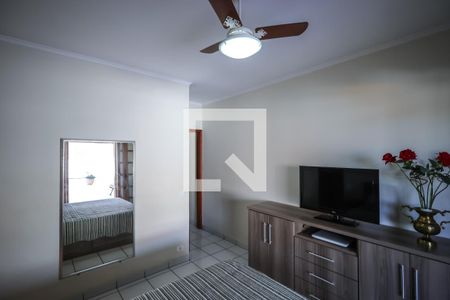 Casa à venda com 150m², 3 quartos e 3 vagasSuíte 1