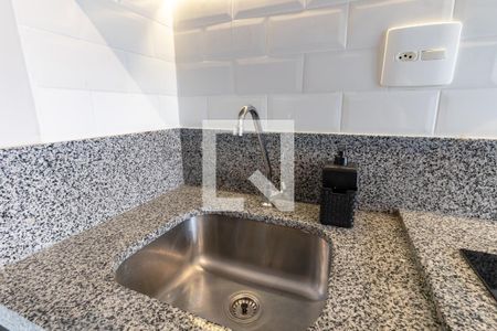 Cozinha de apartamento para alugar com 1 quarto, 27m² em Vila Nova Conceição, São Paulo