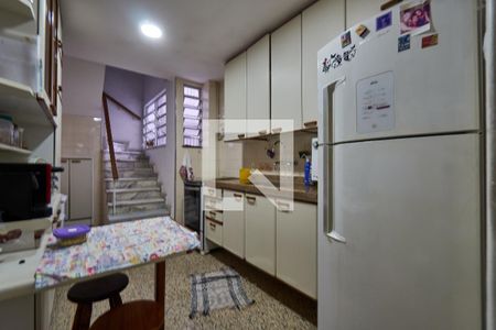 Casa de condomínio à venda com 185m², 3 quartos e 1 vaga Casa de condomínio à venda com 185m², 3 quartos e 1 vagaCozinha