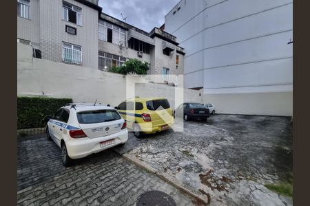 Casa de condomínio à venda com 185m², 3 quartos e 1 vaga Casa de condomínio à venda com 185m², 3 quartos e 1 vagaGaragem