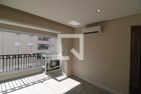 Sala de apartamento para alugar com 2 quartos, 59m² em Vila Suzana, São Paulo