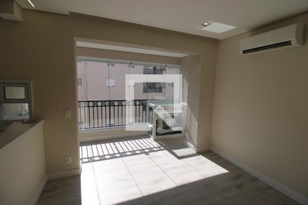 Sala de apartamento para alugar com 2 quartos, 59m² em Vila Suzana, São Paulo