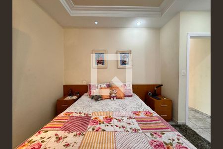 Casa à venda com 335m², 5 quartos e 3 vagas Casa à venda com 335m², 5 quartos e 3 vagasSuite 1