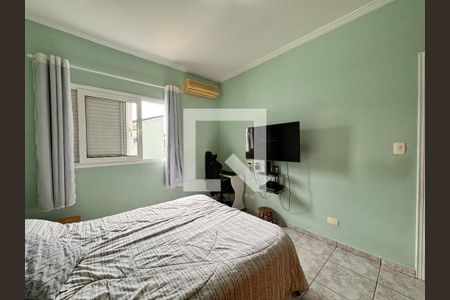 Casa à venda com 335m², 5 quartos e 3 vagas Casa à venda com 335m², 5 quartos e 3 vagasQuarto 2