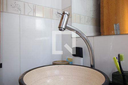 Casa à venda com 112m², 2 quartos e 2 vagasBanheiro da Suíte 2