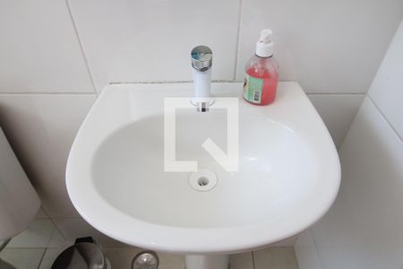 Casa à venda com 112m², 2 quartos e 2 vagasBanheiro da Suíte 1