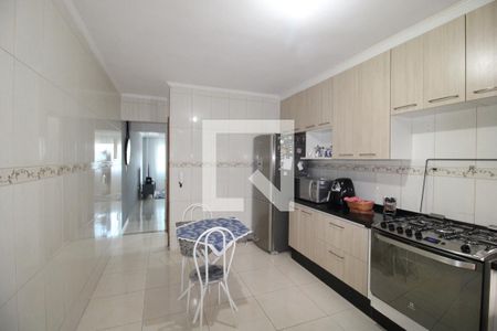 Casa à venda com 112m², 2 quartos e 2 vagasCozinha