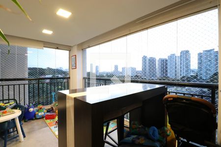 Apartamento à venda com 108m², 3 quartos e 2 vagasVaranda